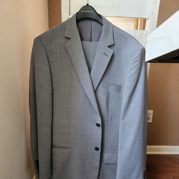 Pronto Uomo Platinum Modern Fit Suit 46 